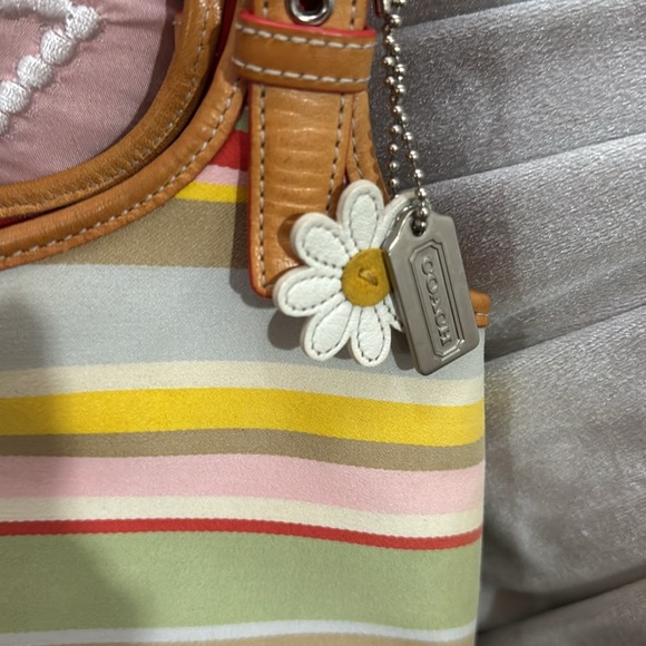 Vintage Coach bag 💖 - Picture 8 of 12